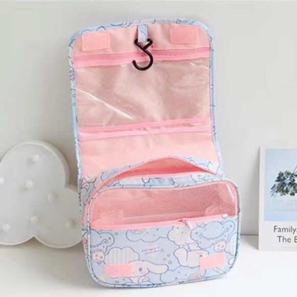 Waterproof Hanging Toiletry Travel Bag/Makeup Bag - New without Tags - Picture 3 of 8